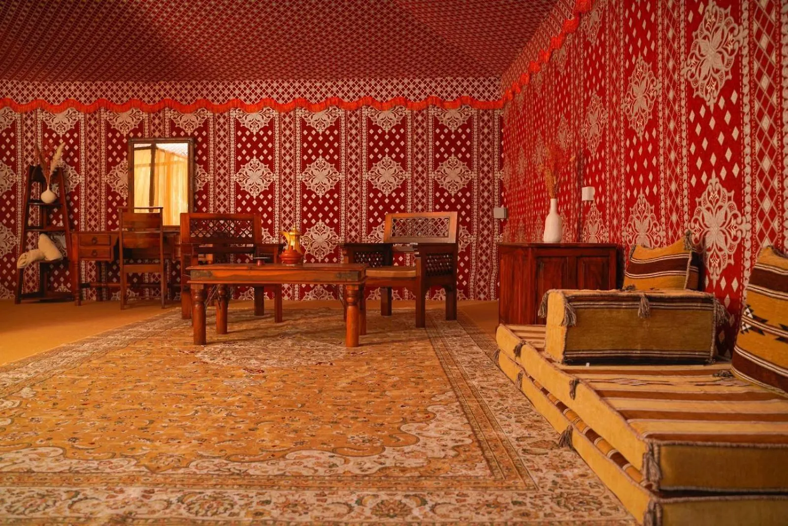 Al Marmoom Oasis Luxury Tents And Bedouin Experience Dubai